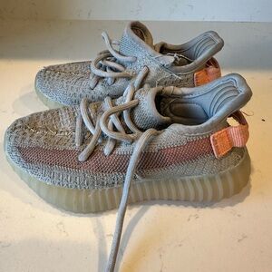 Yeezy Kids Gray and Orange Sneakers 10.5